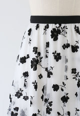 Flaw Vintage Skirt in White