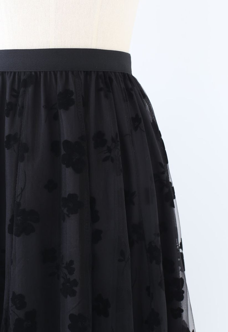Flaw Vintage Skirt in Black