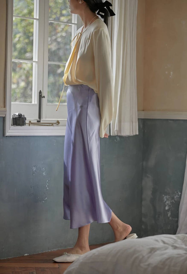 Wiva Satin Skirt in Light Purple
