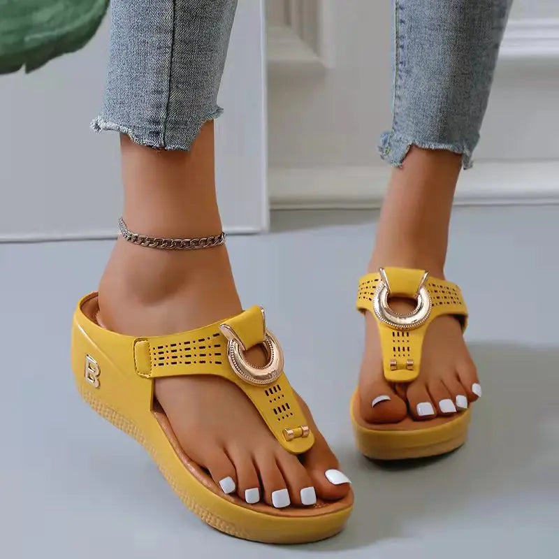 Loral Sandals