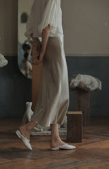 Wiva Satin Skirt in Champagne