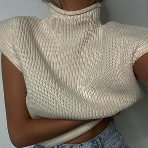 KNITTED VEST TOP