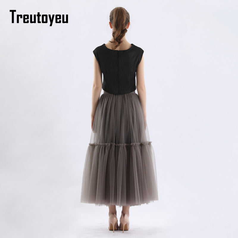 Treuto Skirt (treutoyeu model)