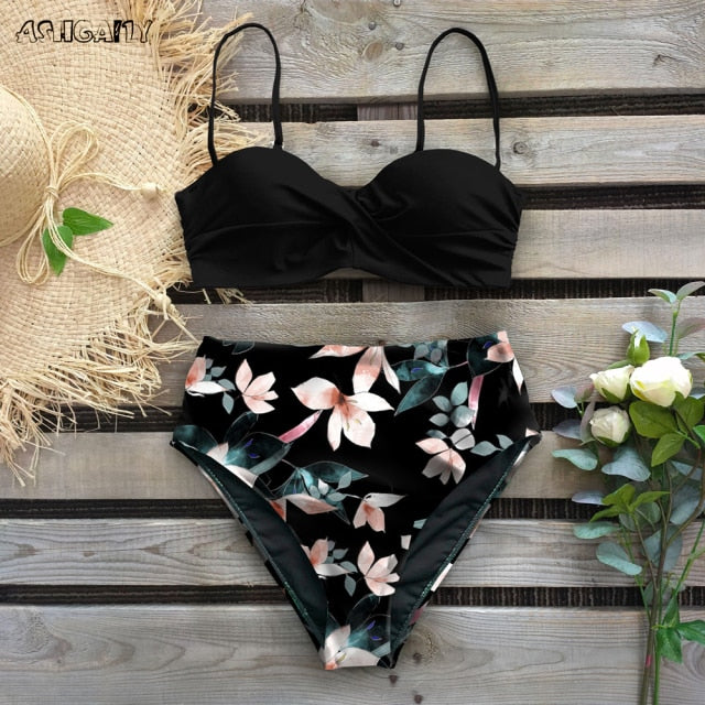 Brazilian Bikinis & Women's Swimsuits – Amora Brazil
